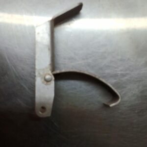 Omc ptno 378033 front door hinge