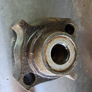 Evinrude 8008 	gear housing	275820	nos