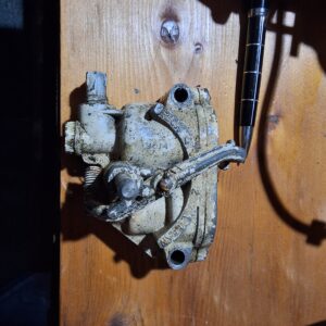 Omc carburetor 195146