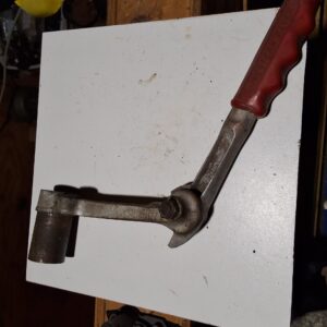 Vintage outboard tiller handle and mount