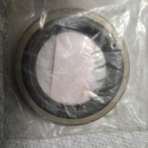 Omc oil seal pt no 981195