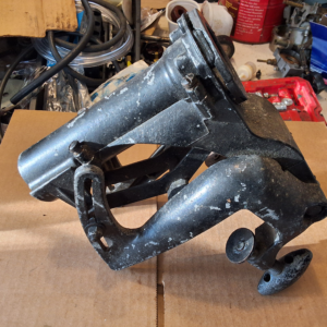 Martin 20 swivel brack and transom clamp assembly