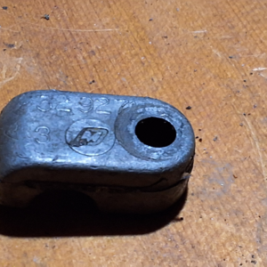 Mercury cable bracket 32927