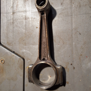 Connecting rod 201540