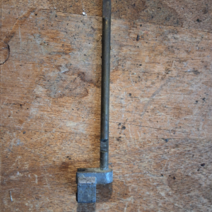 Throttle lever shaft 375704