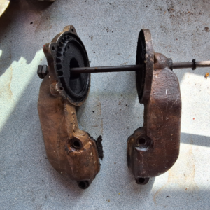 Exhaust brackets 061 071