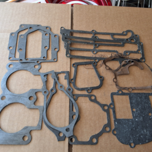 Gasket set 335-1921 incomplete