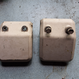 Lower unit clamp assembly 305185