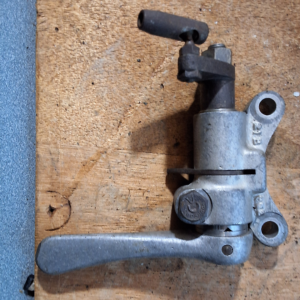 Omc exhaust relief 21b852