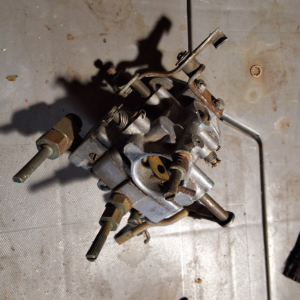 Tillotson carburetor me2a