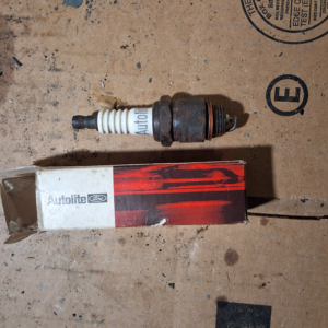 Spark plug  autolite a42