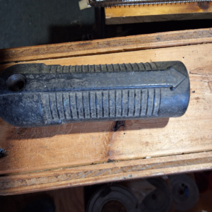 Johnson tiller handle grip