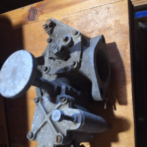 Omc carburetor  101525 pumper and carb