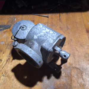 Johnson  model p35 carburetor