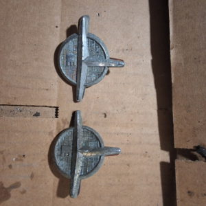 Evinrude lark side bullet emblems