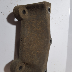 Mercury rear cowl mount bracket  31405