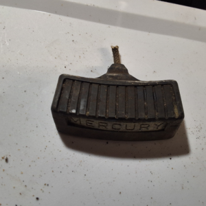 Mercury pull handle 30782 and 28748