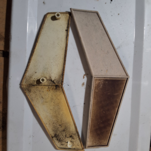1960s 18hp Evinrude cowl emblems  278423 and 278424