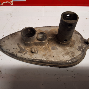 Evinrude ranger 4425 water pump upper housing 195032