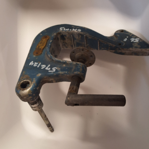 Champion 6n-ms. Transom clamp bracket