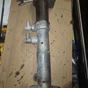 1929 Evinrude drive shaft housing  b100j