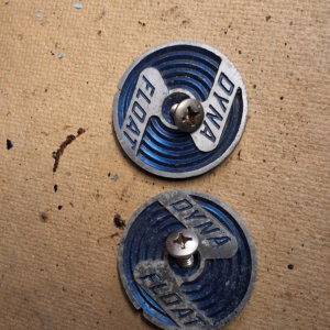 Mercury Mark 25 upper mount covers 25155